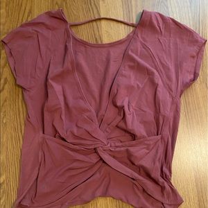 Lululemon twisted back workout top